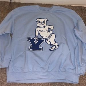 yale sweatshirt